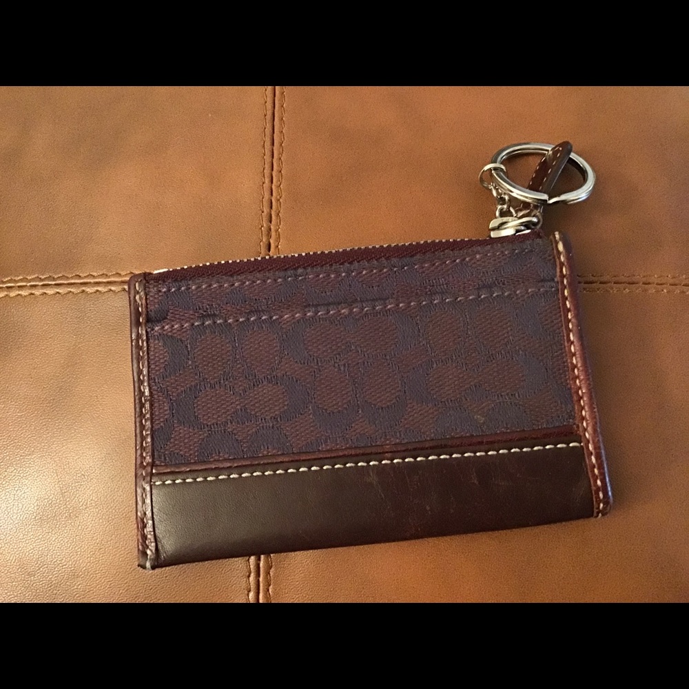 Coach key chain purse - Picture 2 of 2